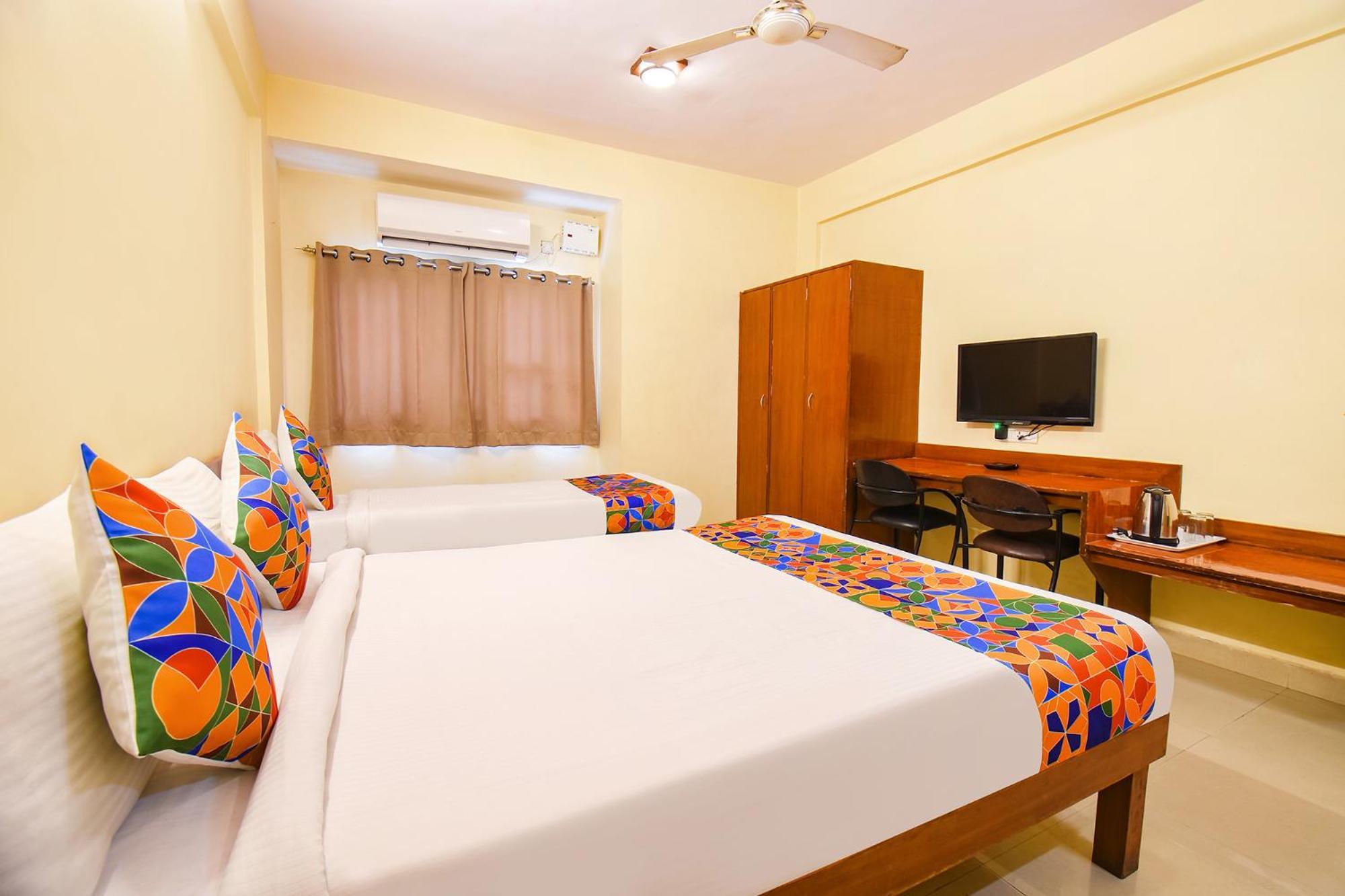 Fabhotel Prime Yash Residency - Nr Lonavala Railway Station Dış mekan fotoğraf
