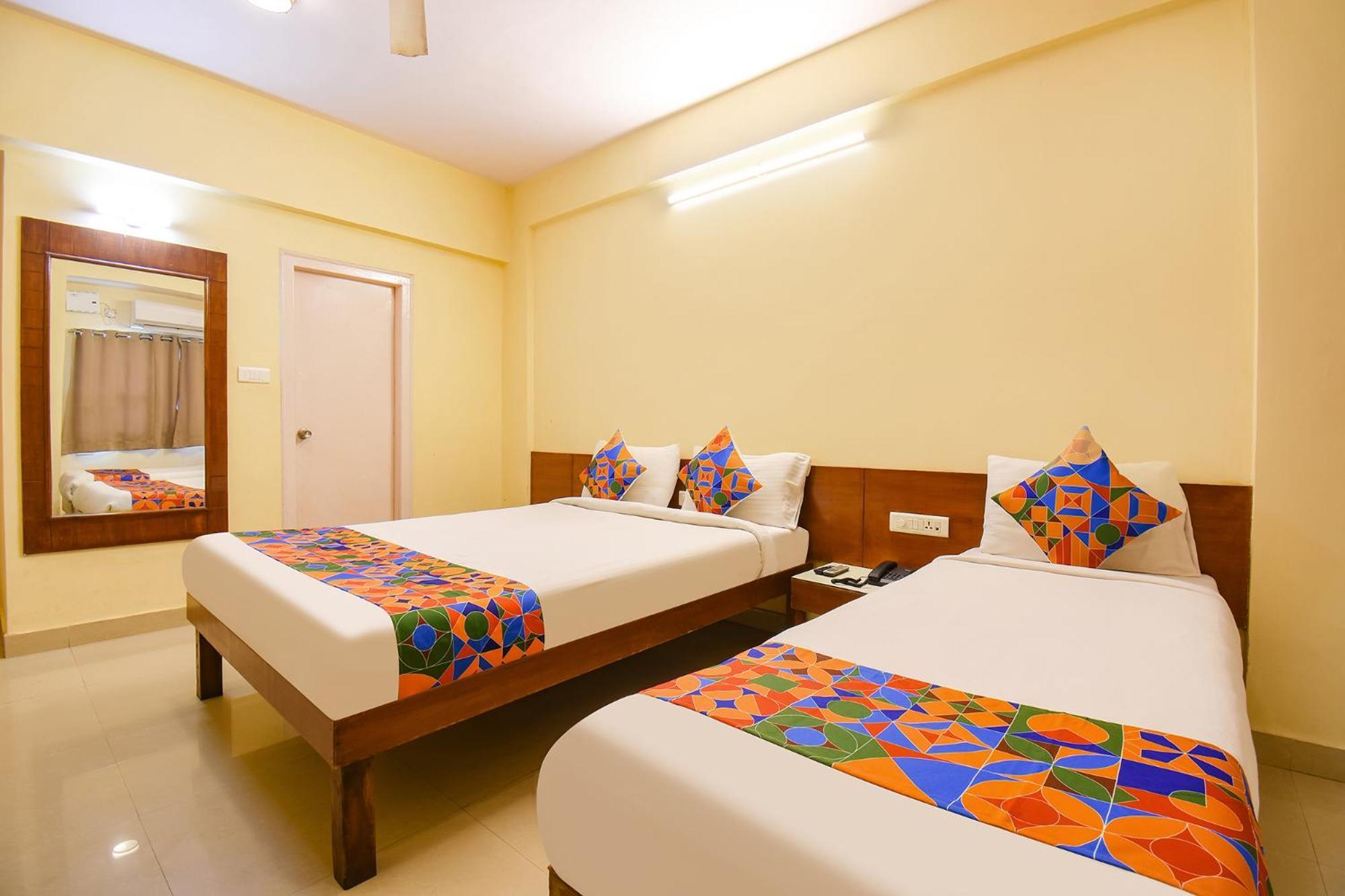 Fabhotel Prime Yash Residency - Nr Lonavala Railway Station Dış mekan fotoğraf