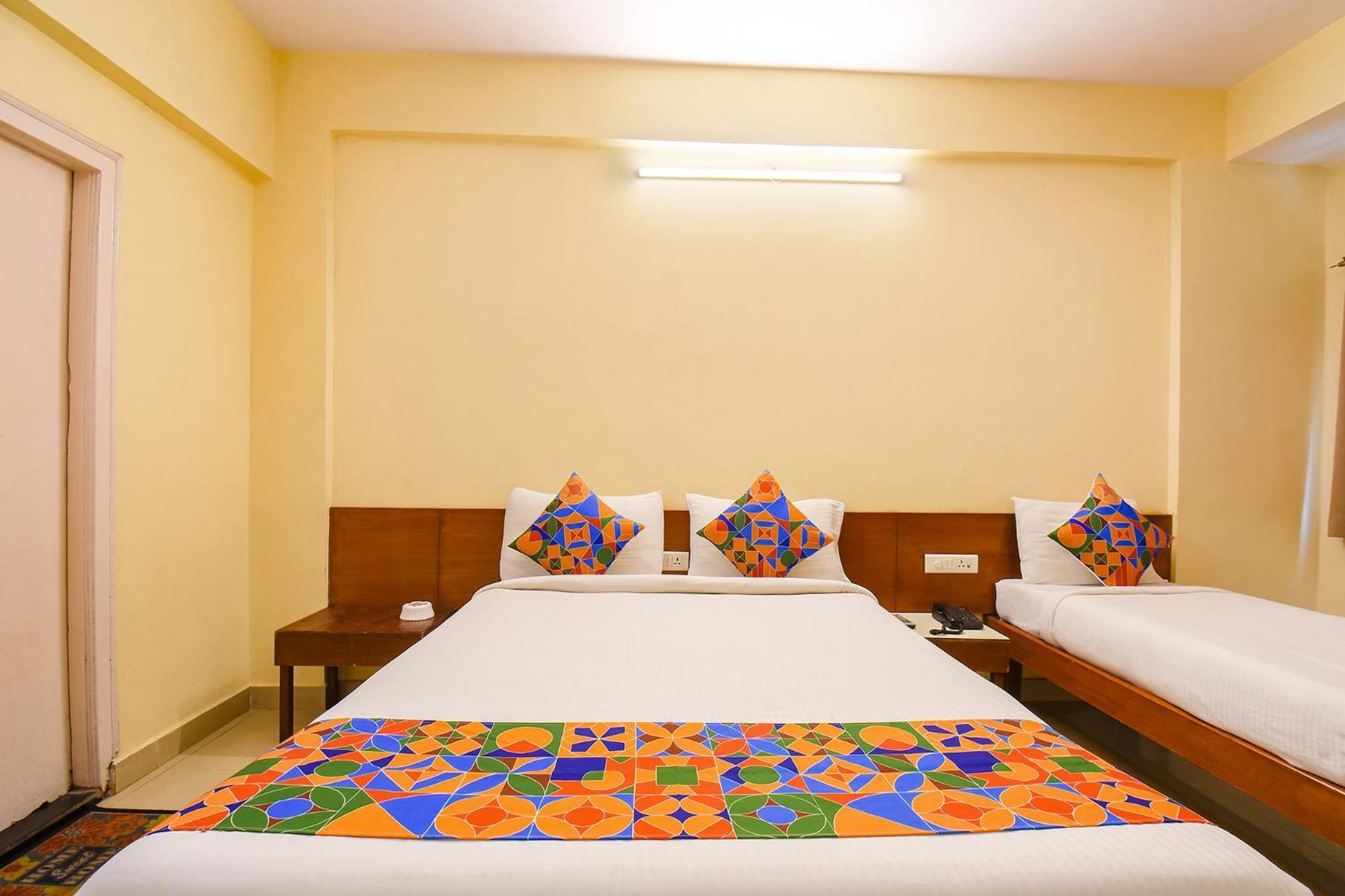 Fabhotel Prime Yash Residency - Nr Lonavala Railway Station Dış mekan fotoğraf
